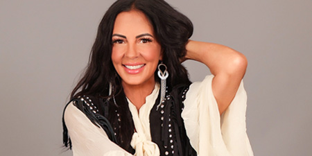 Sara Evans - We Got The Beat